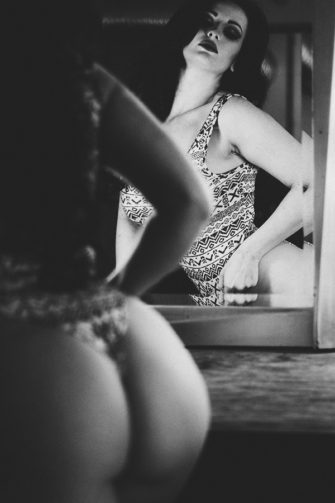 This Blog dxpe Luxury Topless