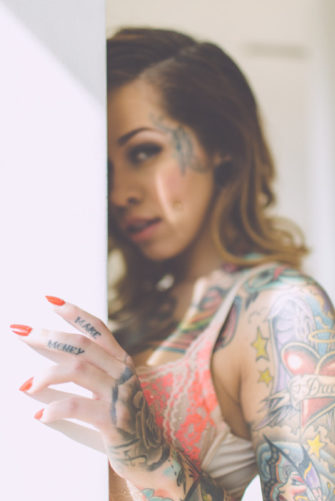 Vanstyles Naturally Lit With Madzilla Topless Sexy Tits