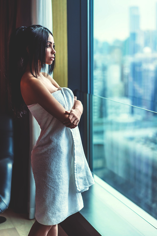 vividessentials-beauty-in-hong-kong-naked