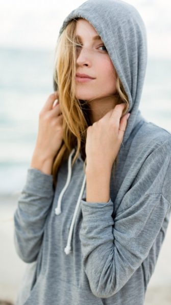 Xsess Hoodie Boobs