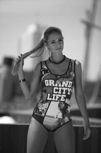 Yana Medvedchuk Boobs