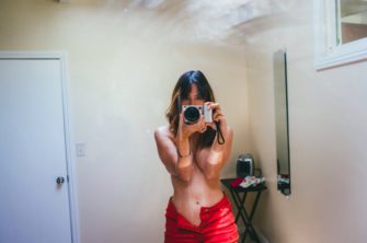 Zechsb Sara Malakul Lane Doing Selfies